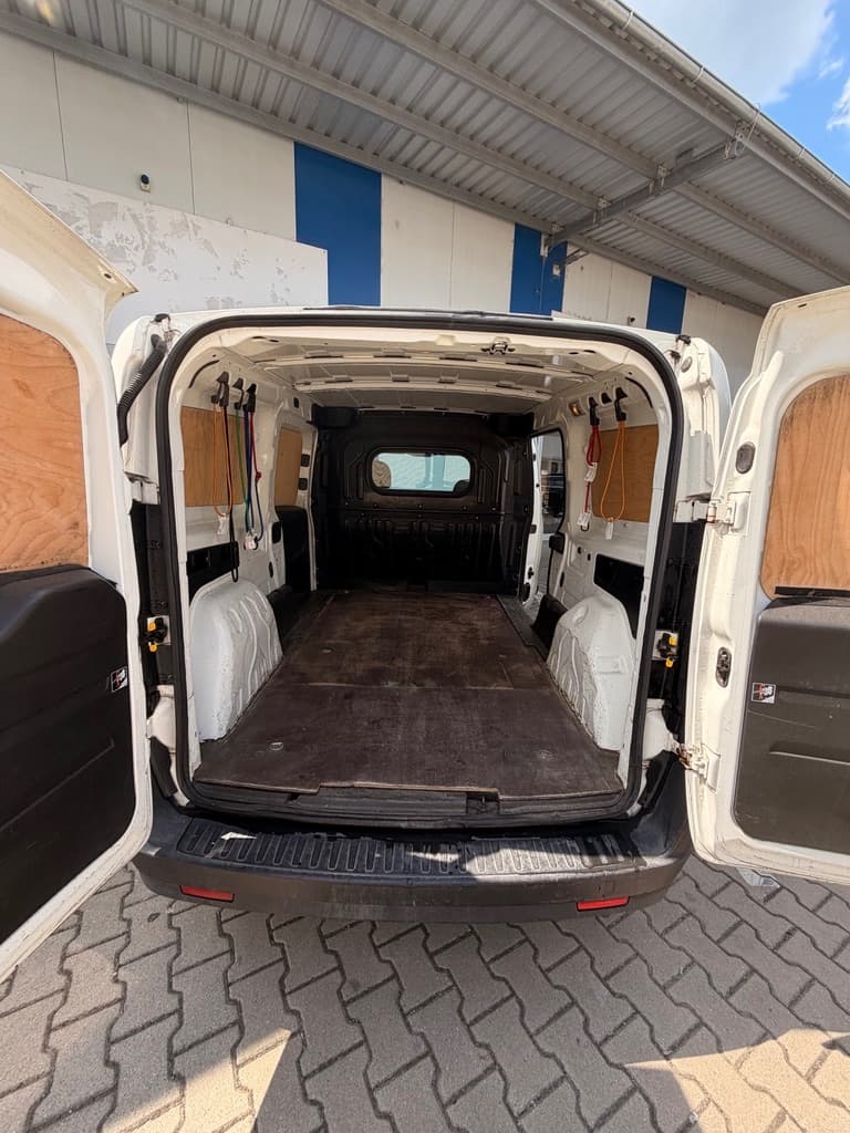 2016 Fiat DOBLO - 9