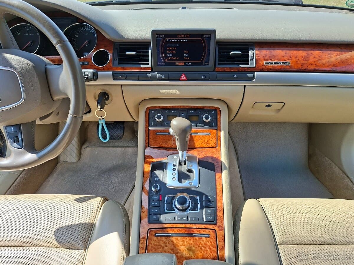 2007 Audi A8 - 9