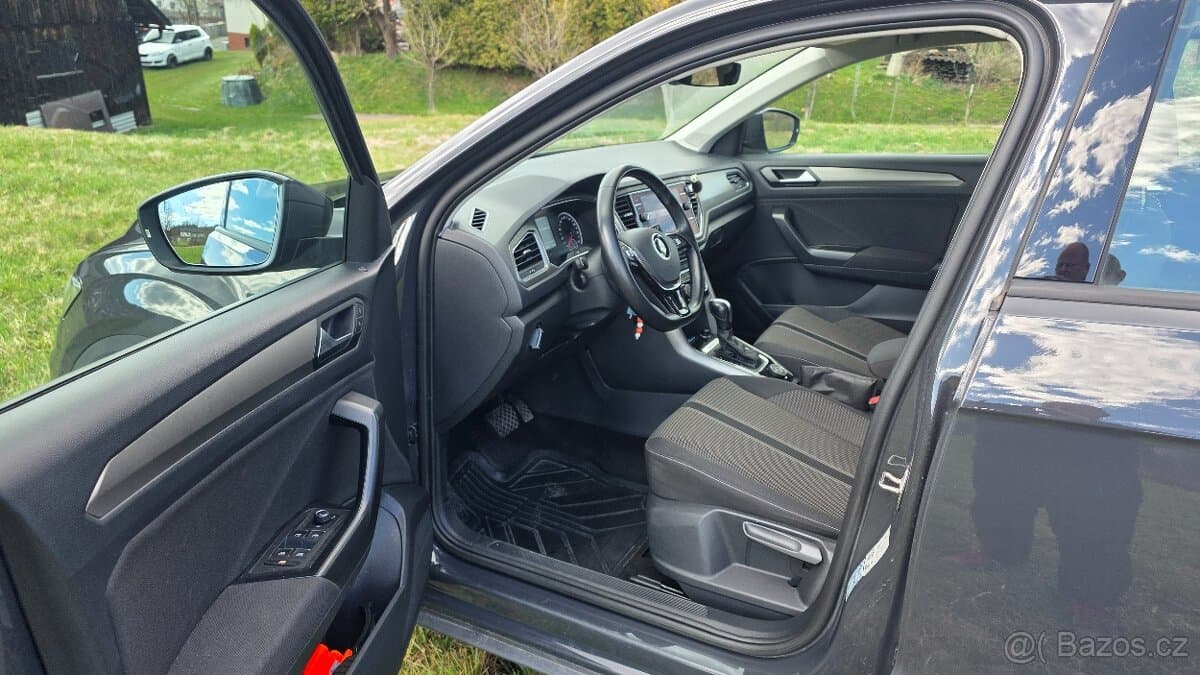 2021 Volkswagen T-ROC - 9