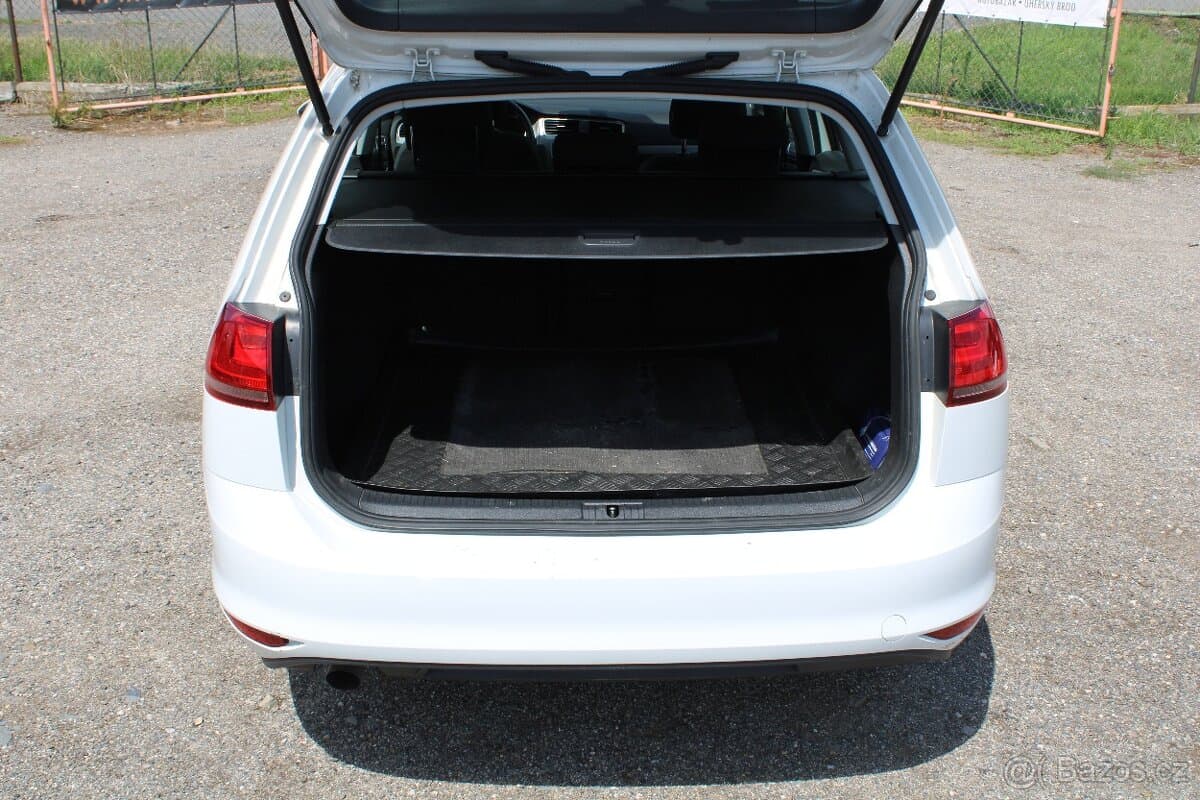 2015 Volkswagen GOLF - 9