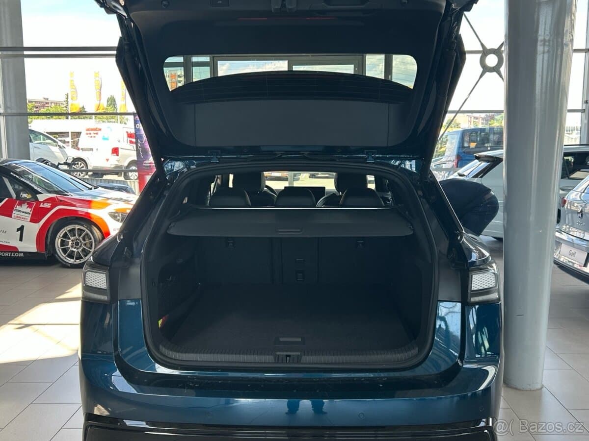 Volkswagen ID.7 - 9