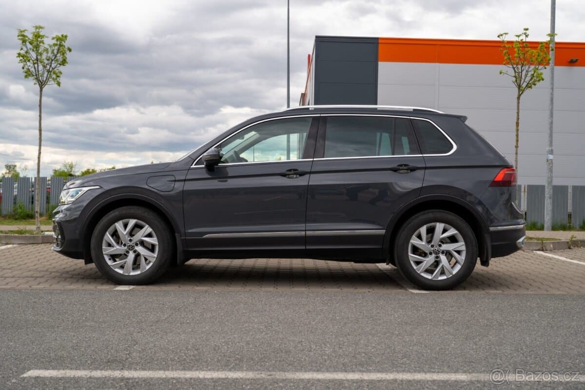 2022 Volkswagen TIGUAN - 9