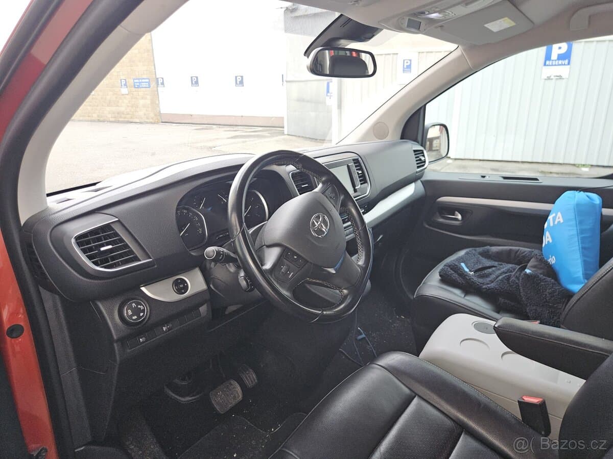 2020 Toyota PROACE - 9