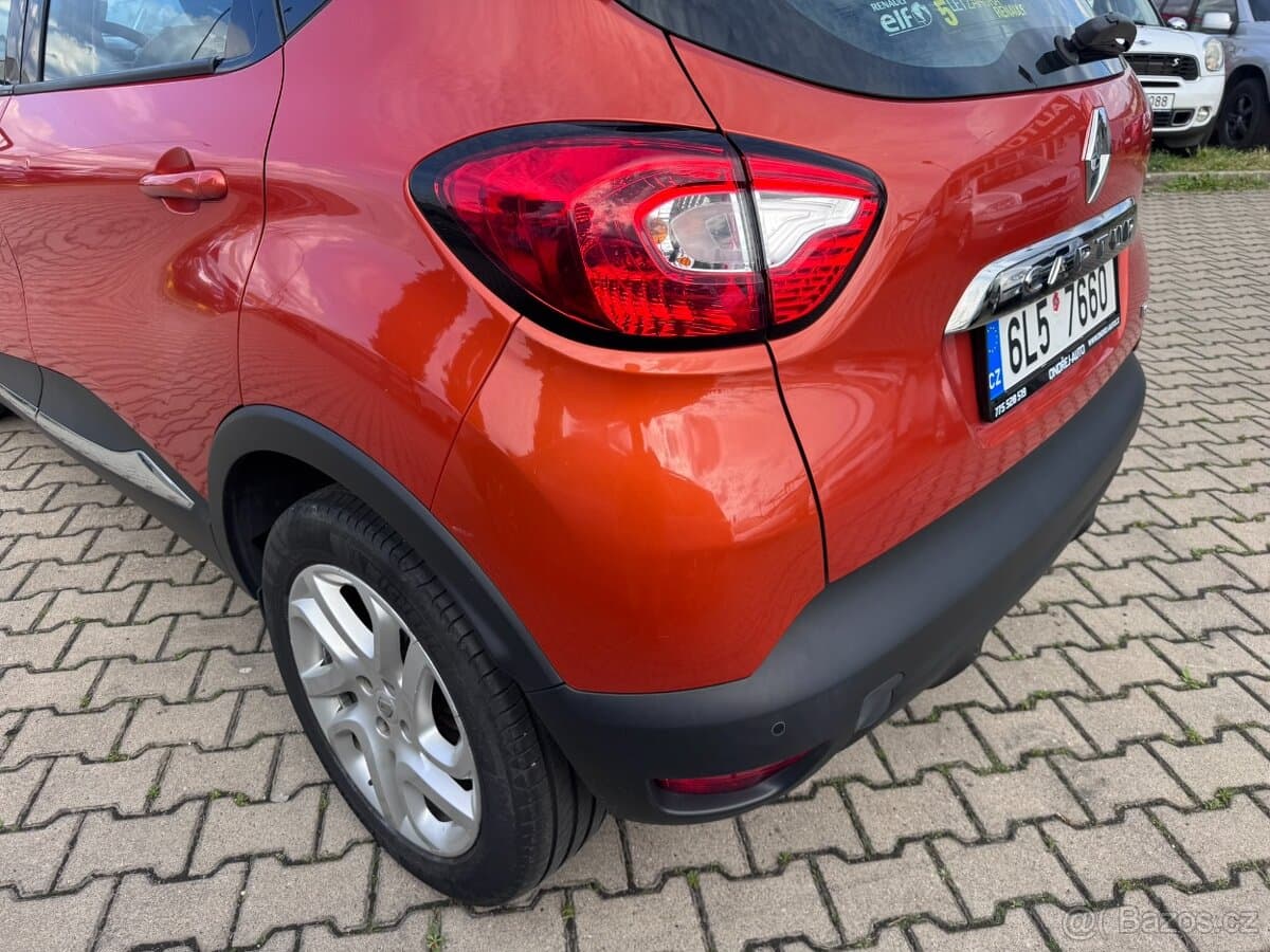2016 Renault CAPTUR - 9