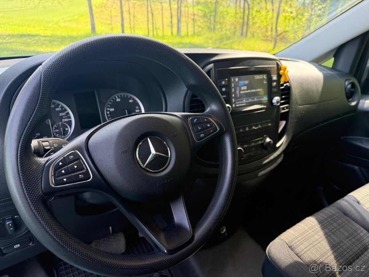 2019 Mercedes-Benz VITO - 9