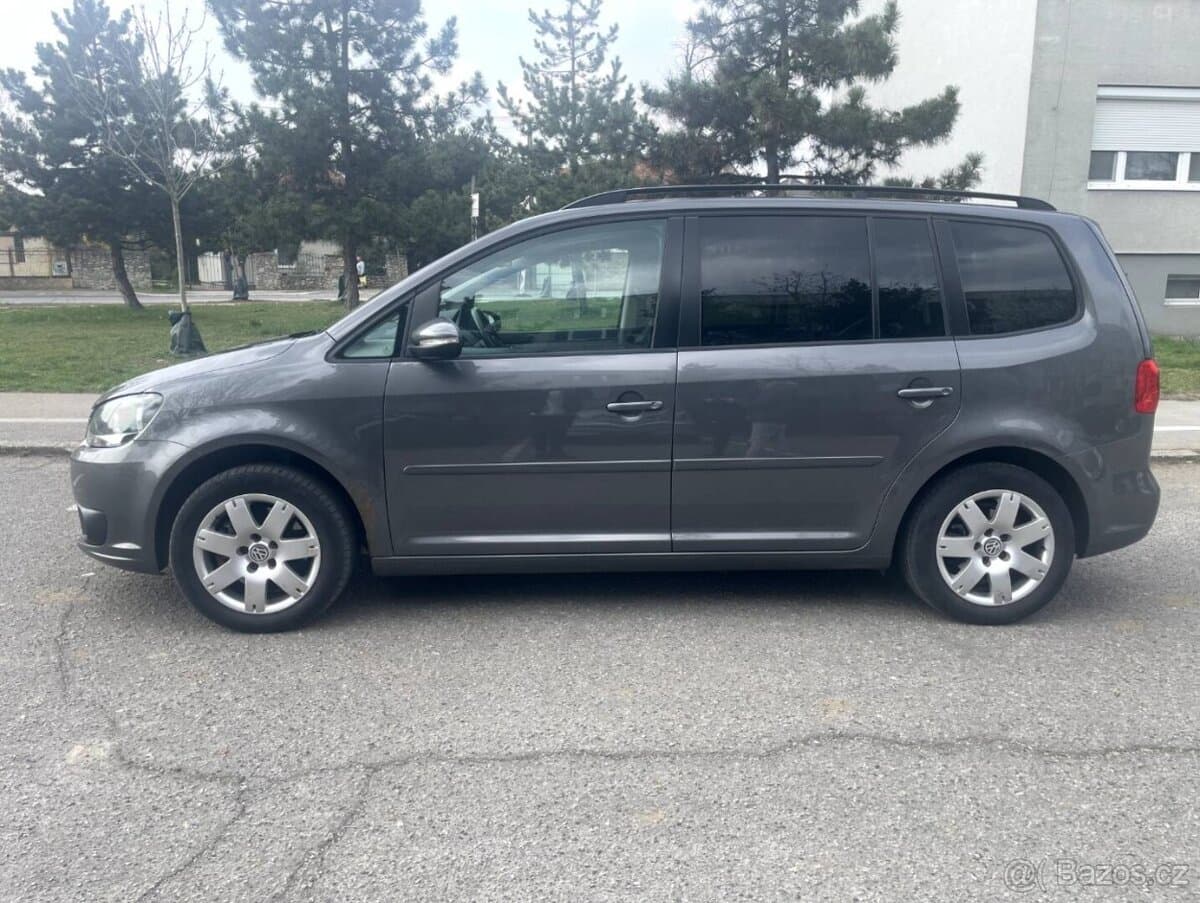 2010 Volkswagen TOURAN - 9