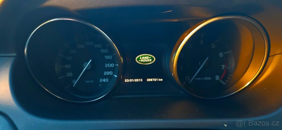 2016 Land Rover DISCOVERY - 9