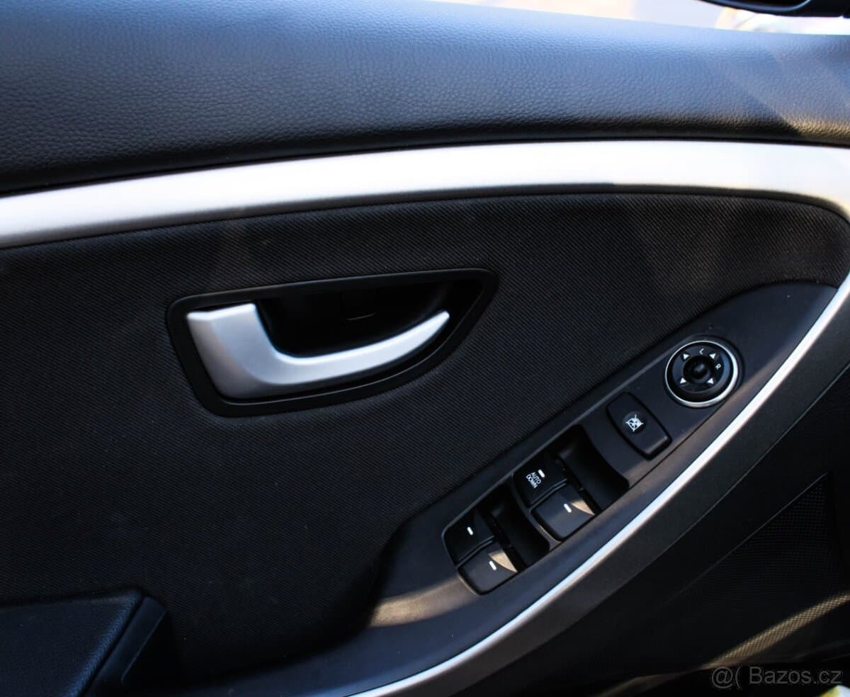 2013 Hyundai i30 - 9
