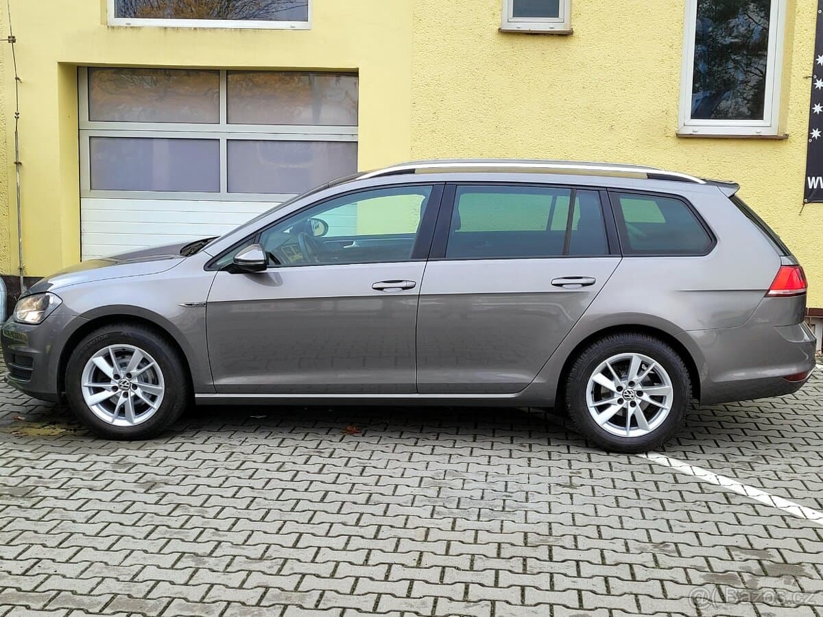 2015 Volkswagen GOLF - 9