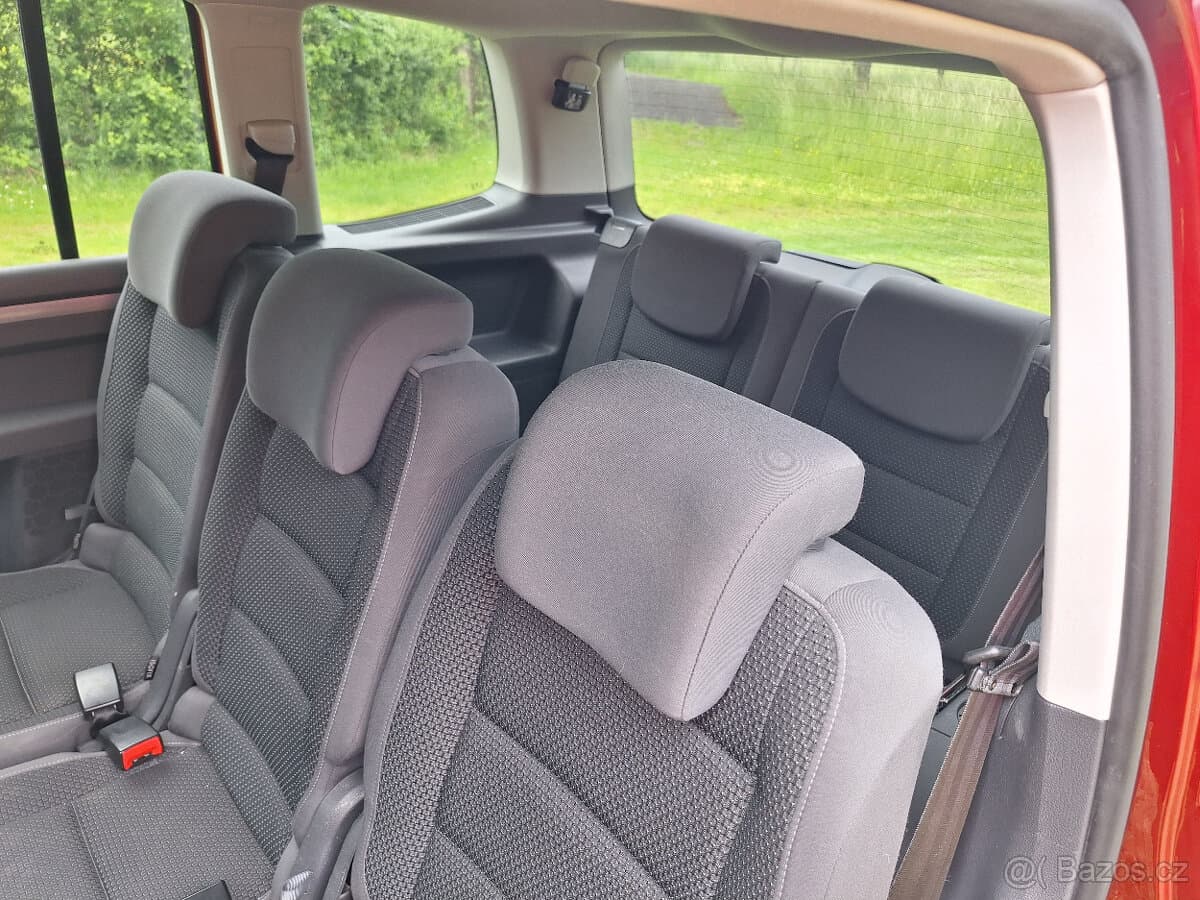 2012 Volkswagen TOURAN - 9