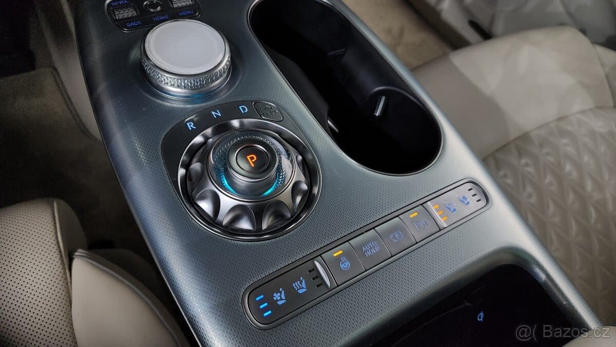 2022 Genesis GV60 - 9