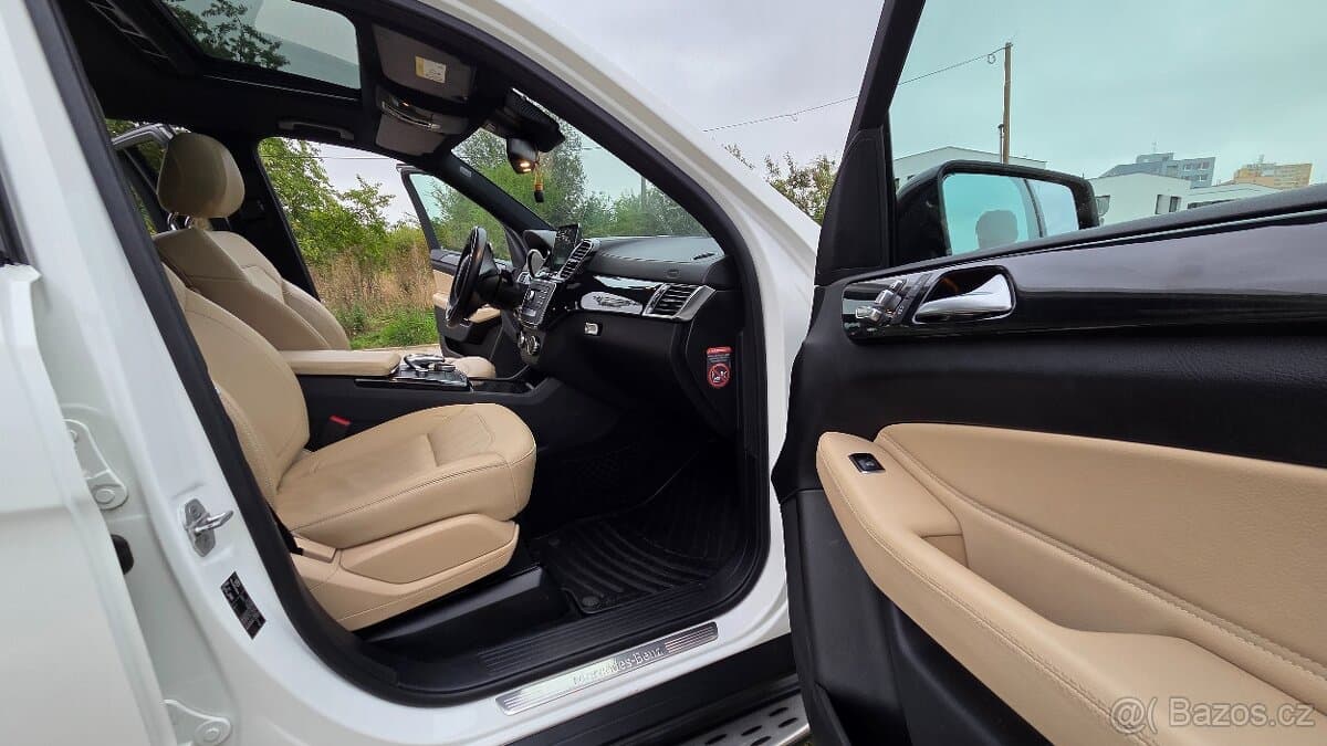 2017 Mercedes-Benz GLS - 9