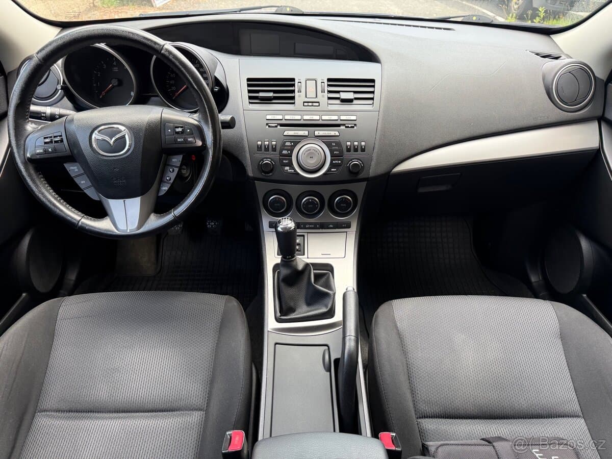 2010 Mazda 3 - 9
