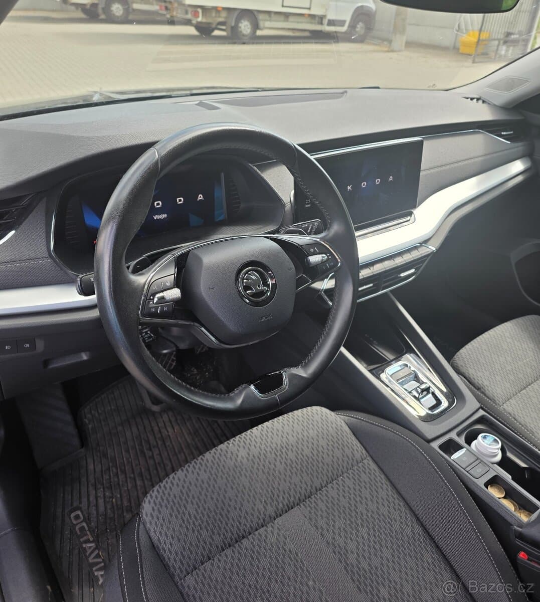 Škoda OCTAVIA - 9