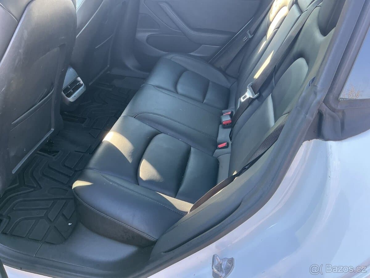 2021 Tesla MODEL 3 - 9
