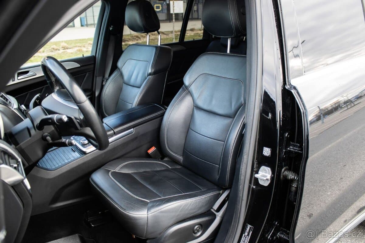 2015 Mercedes-Benz GL - 9