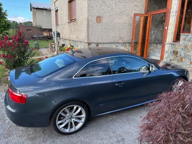 2008 Audi S5 - 9