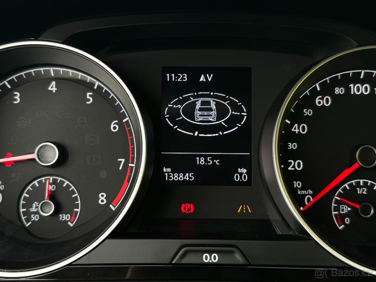 2019 Volkswagen GOLF - 9