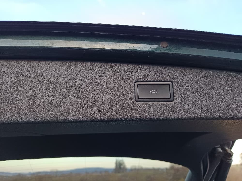 2019 Volkswagen TIGUAN - 9