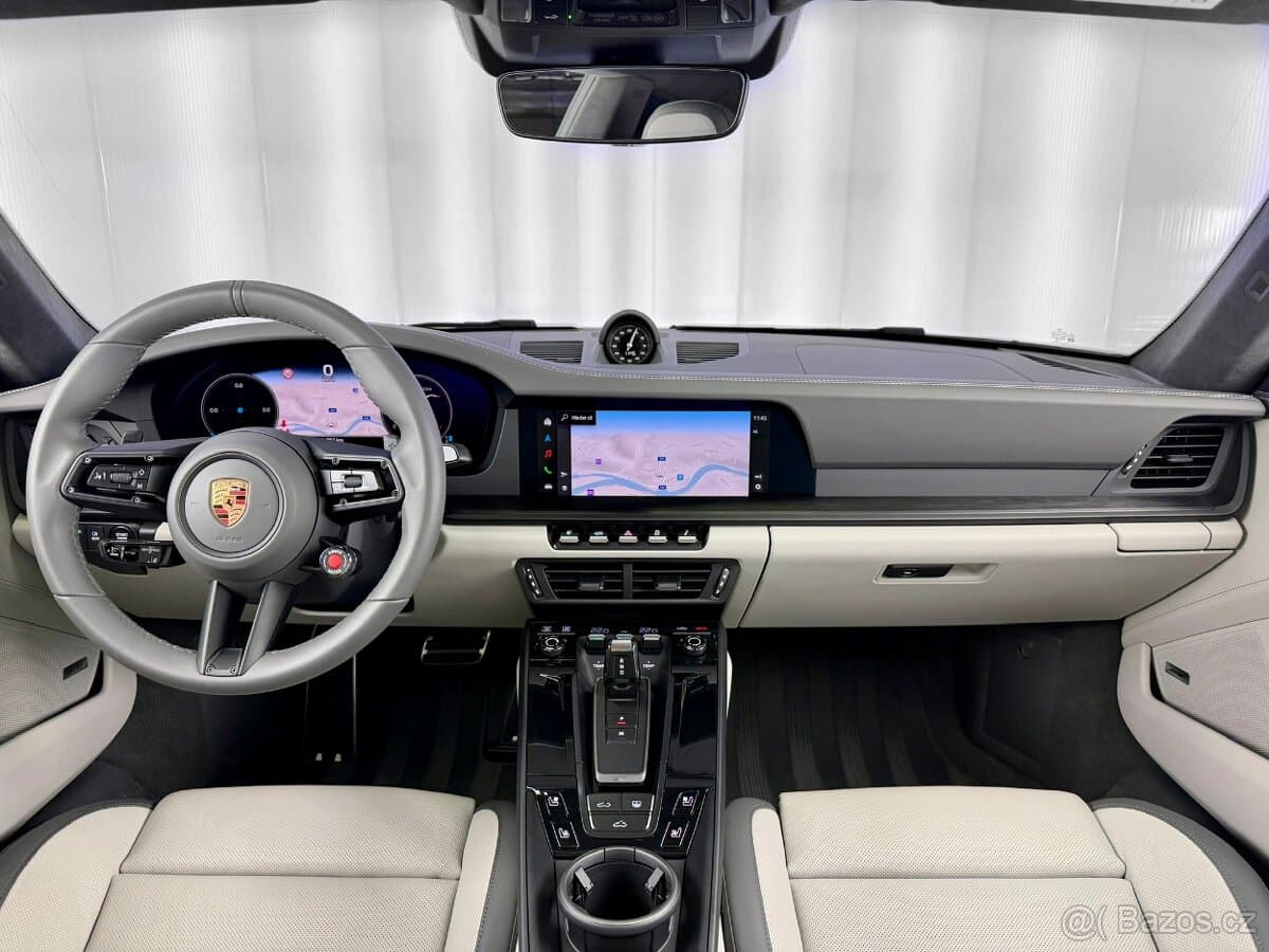 2026 Porsche 911 - 9