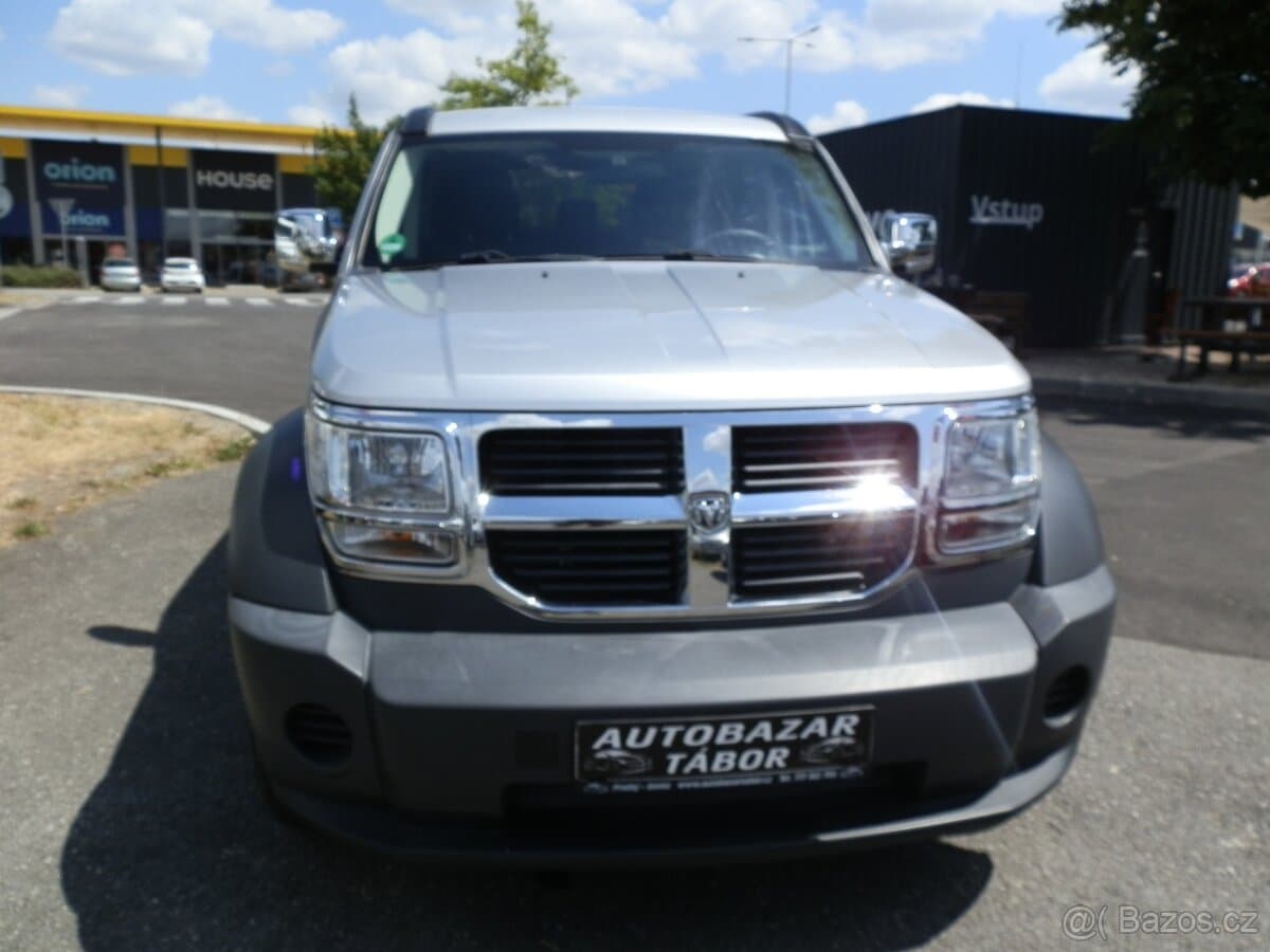 2007 Dodge NITRO - 9