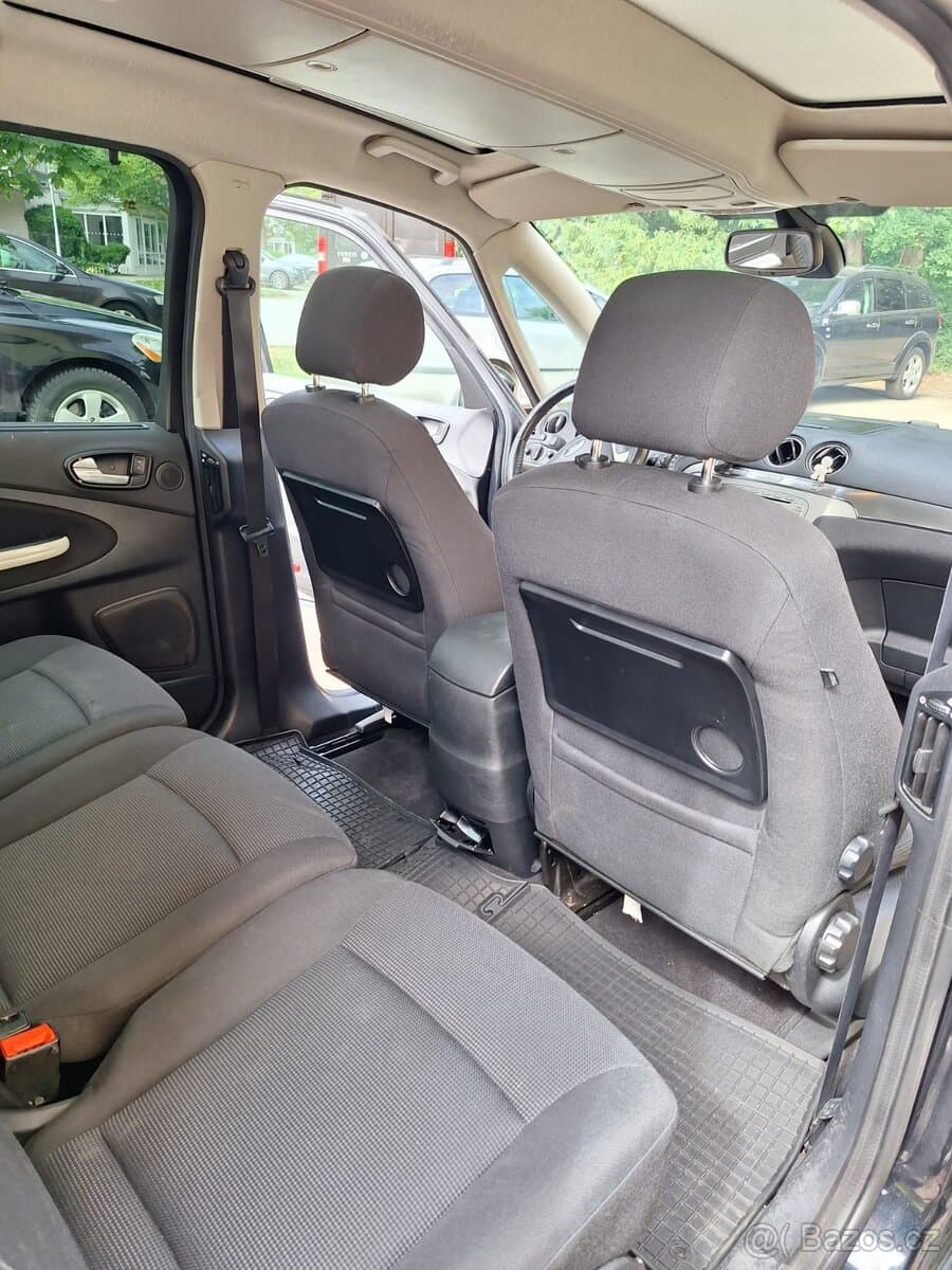 2009 Ford GALAXY - 9