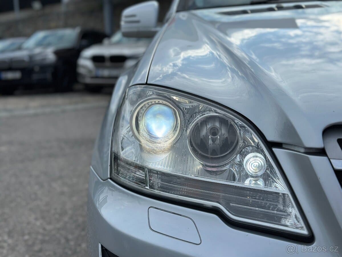 2011 Mercedes-Benz M-CLASS - 9