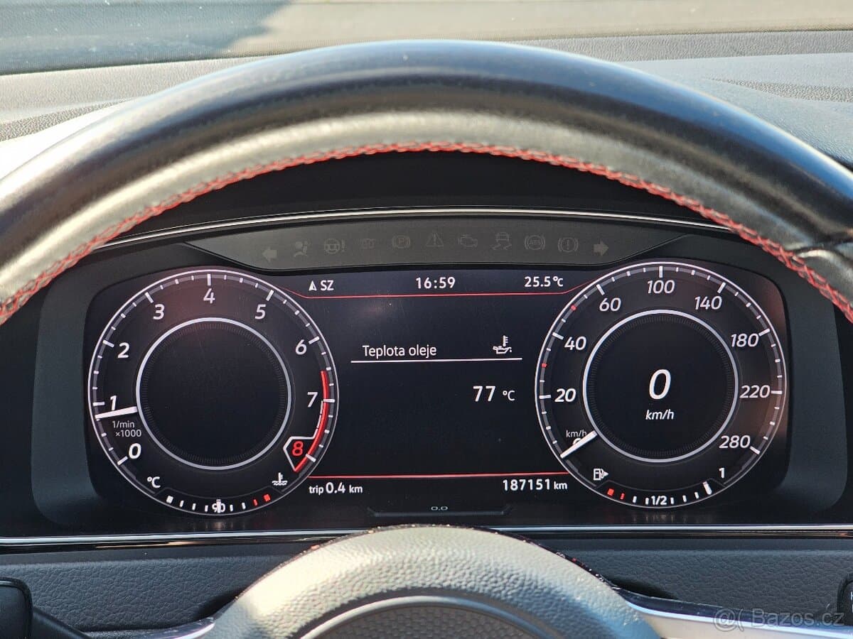 2017 Volkswagen GOLF - 9