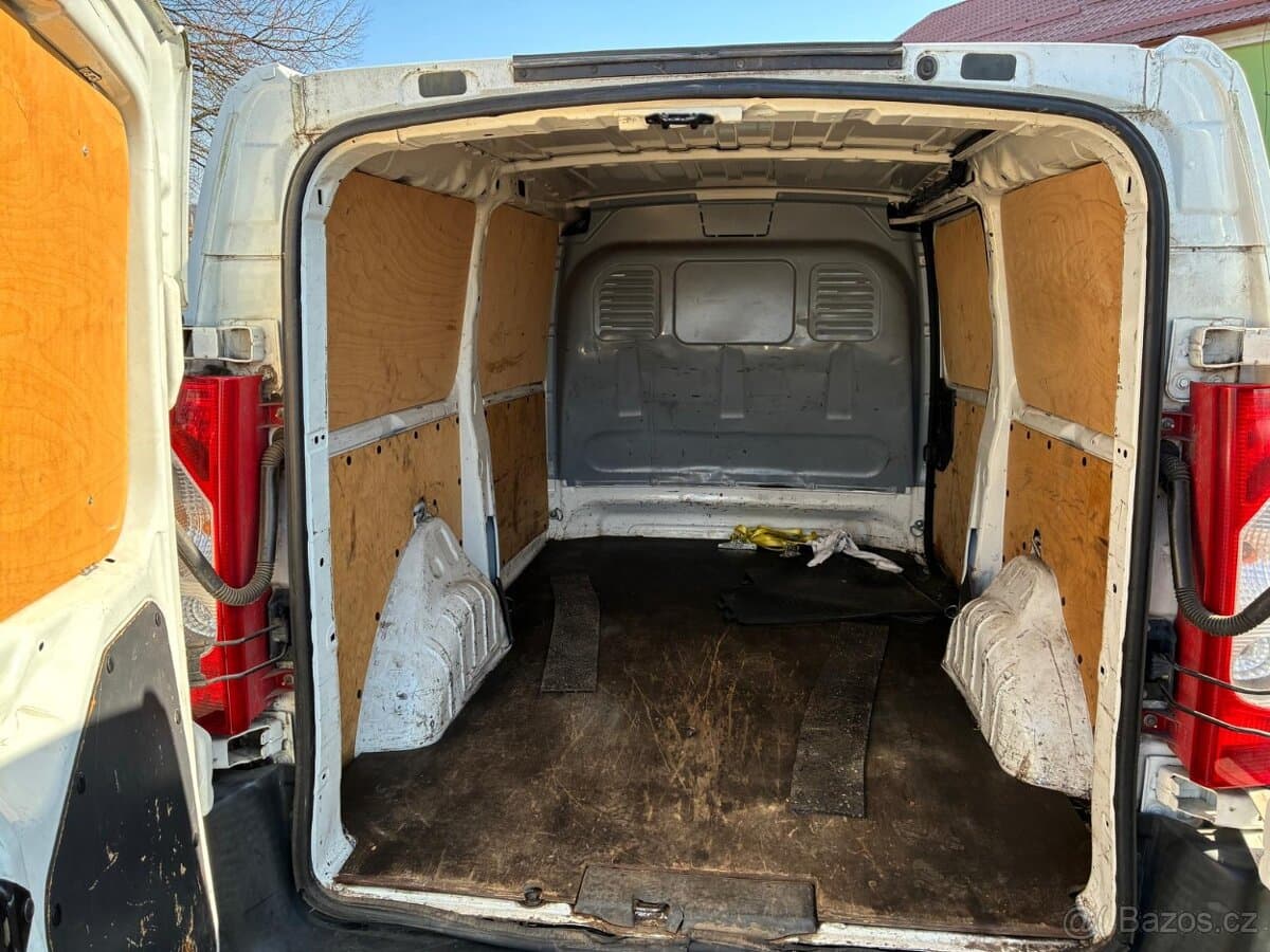 Peugeot EXPERT - 9