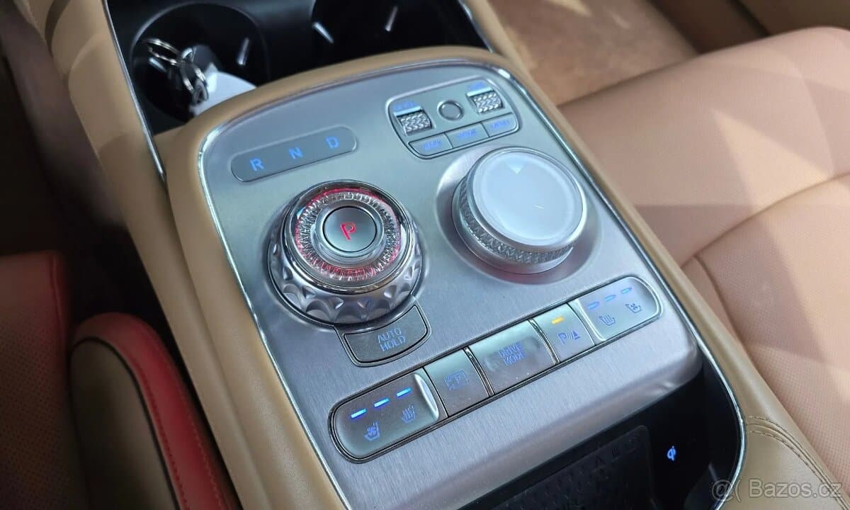 2022 Genesis G90 - 9