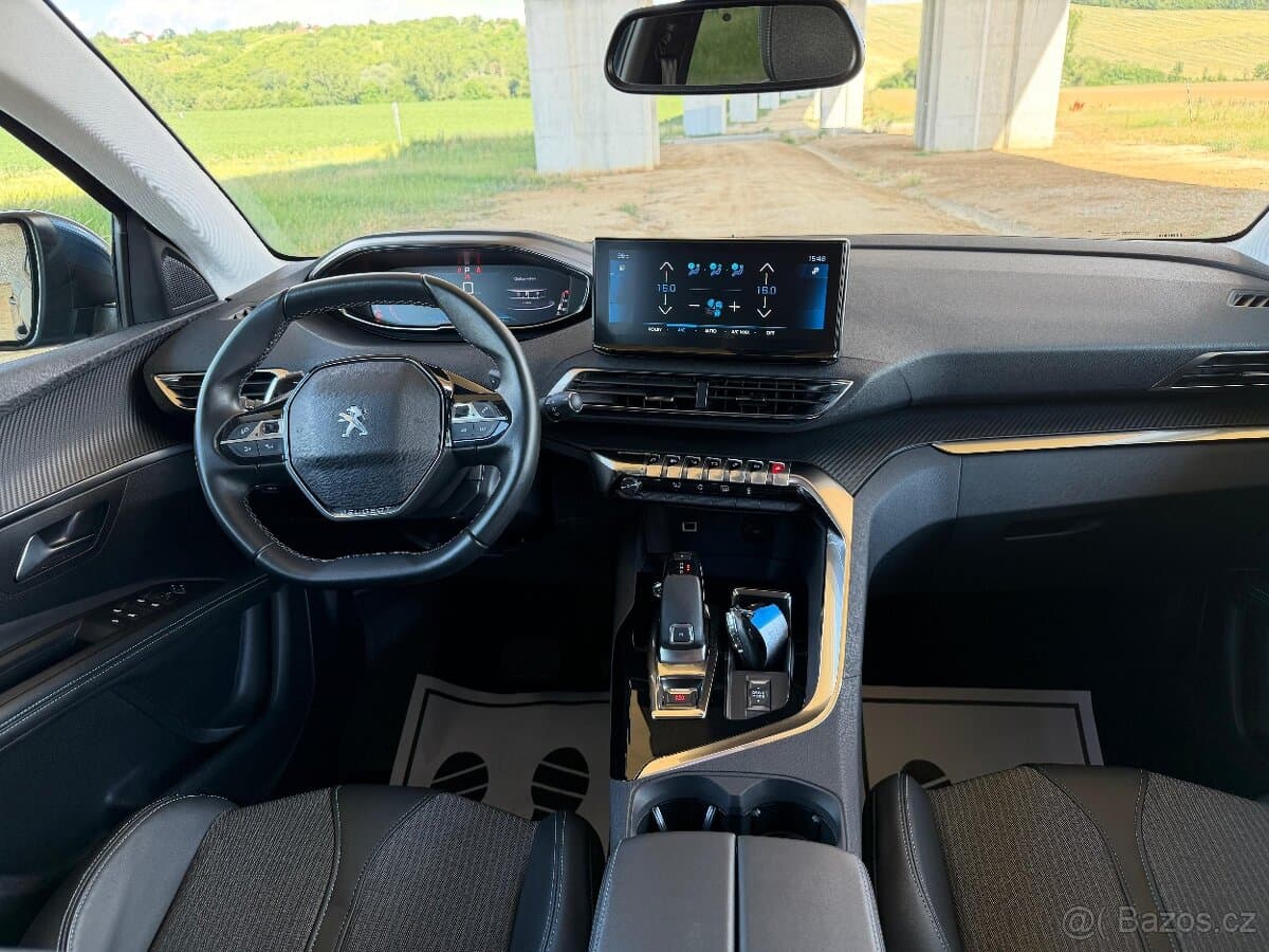 2021 Peugeot 3008 - 9
