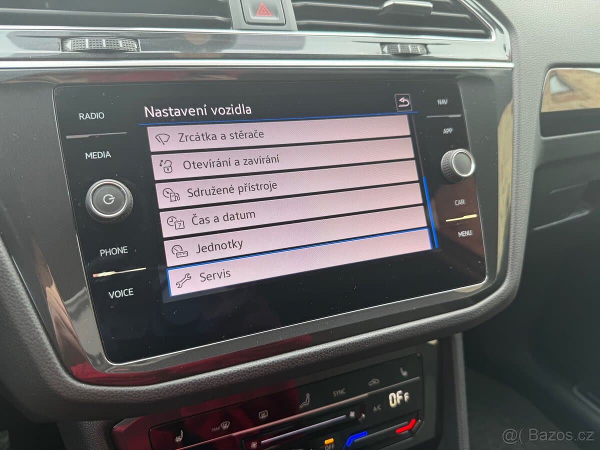 2020 Volkswagen TIGUAN - 9
