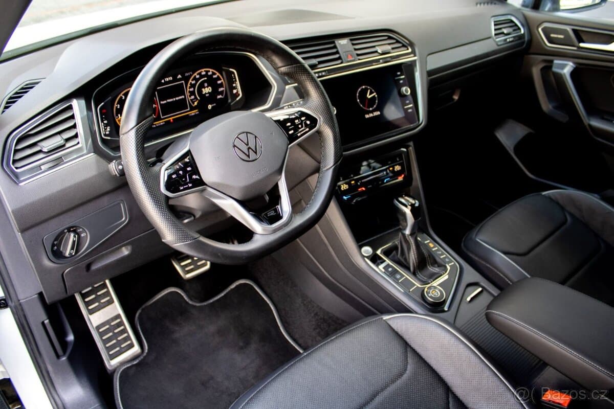 2023 Volkswagen TIGUAN - 9