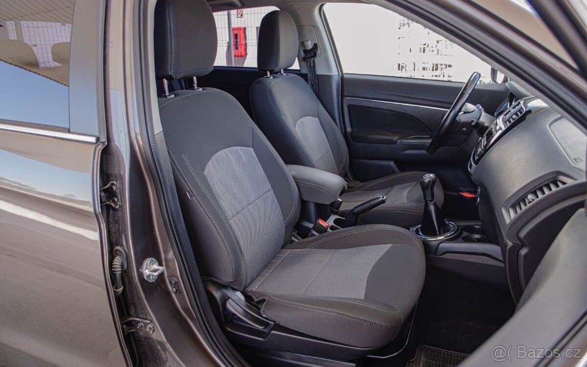 2016 Mitsubishi ASX - 9