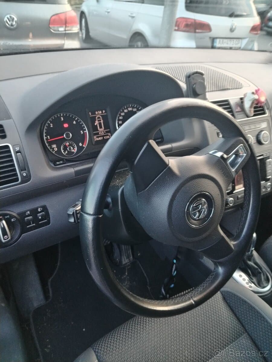 2012 Volkswagen TOURAN - 9