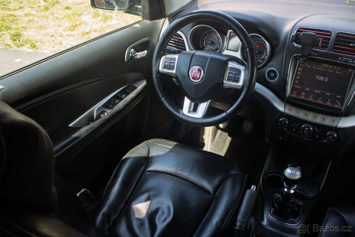 2013 Fiat FREEMONT - 9