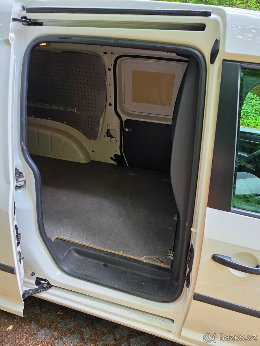 2019 Volkswagen CADDY - 9