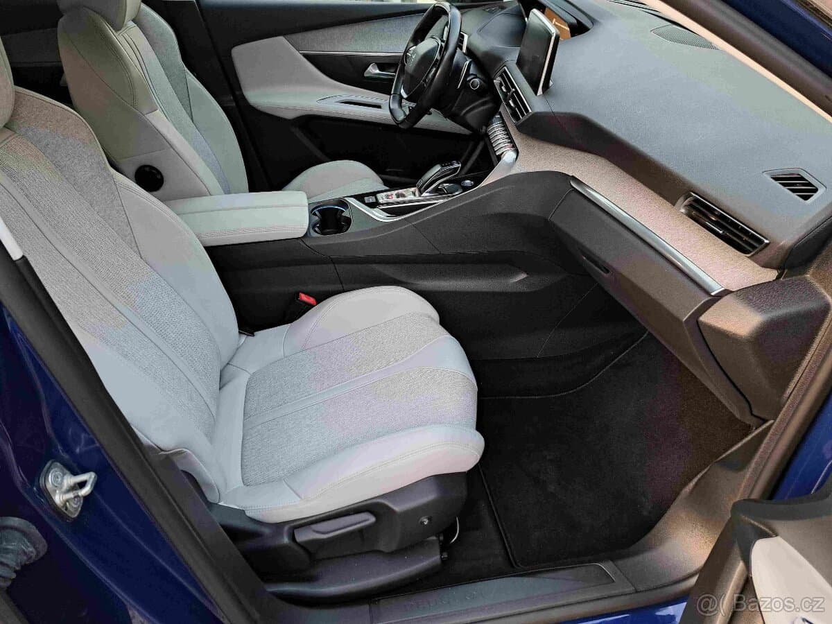 2020 Peugeot 3008 - 9