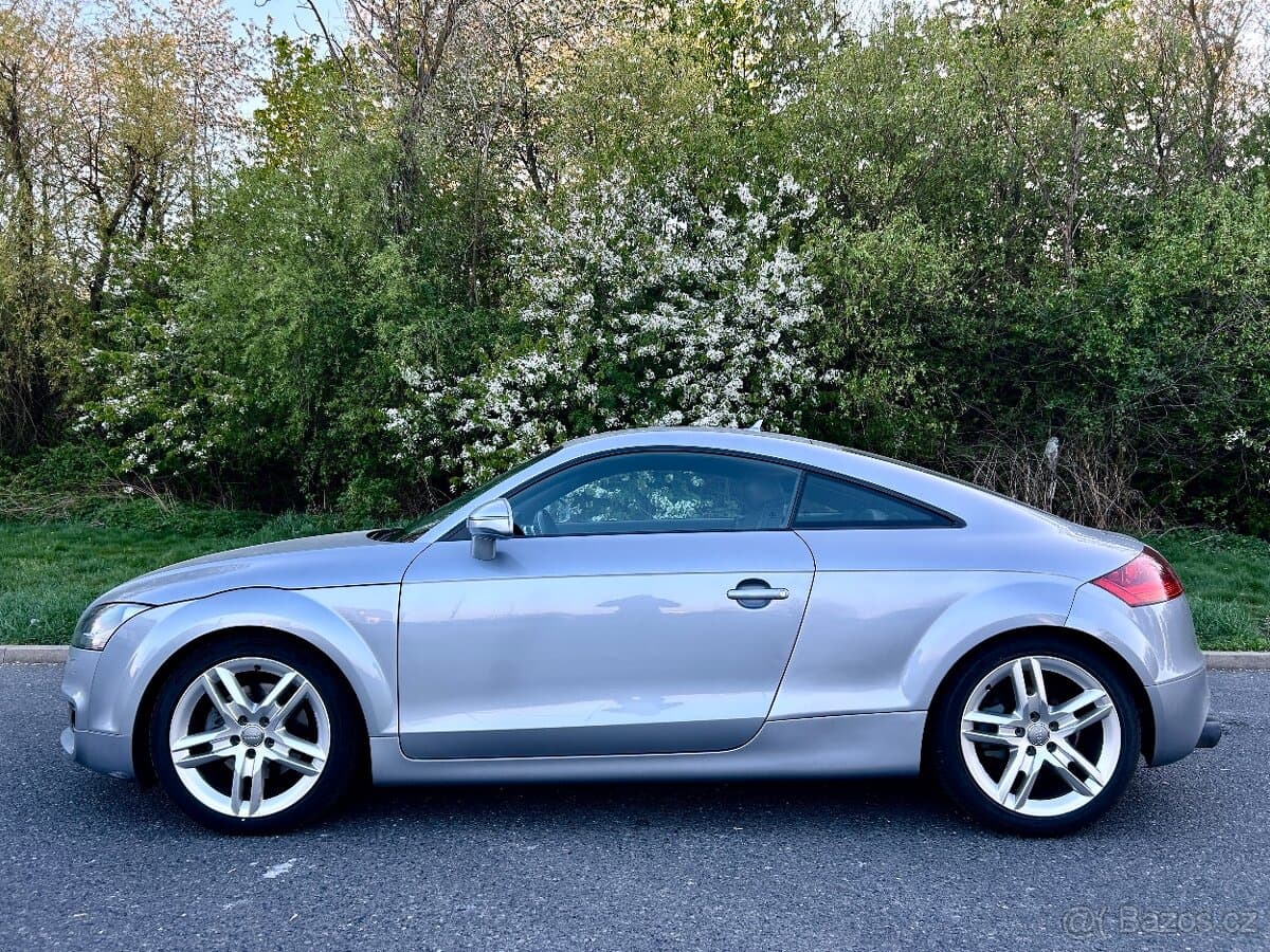 2007 Audi TT - 9