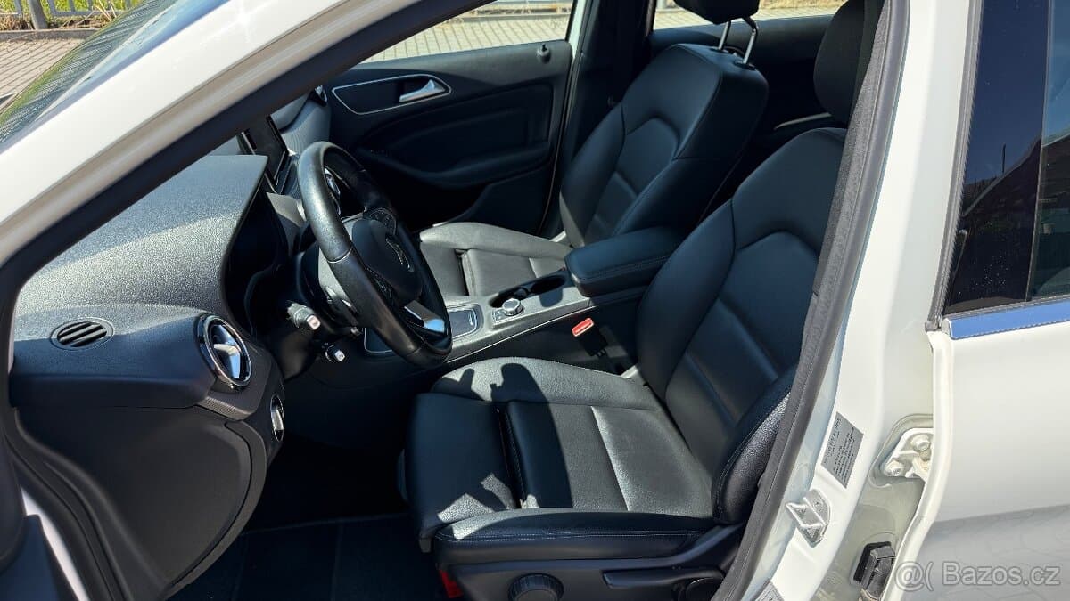 2017 Mercedes-Benz B-CLASS - 9