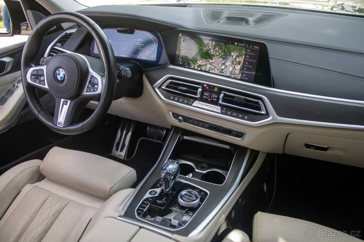 2020 BMW X7 - 9