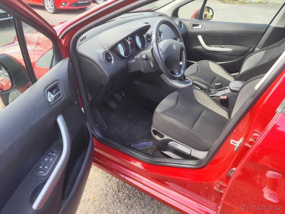2010 Peugeot 308 - 9