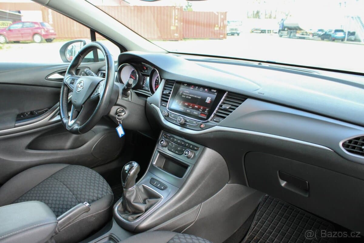 2019 Opel ASTRA - 9