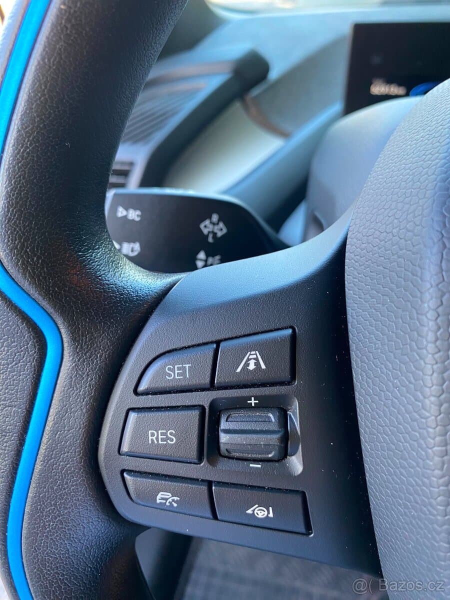 2021 BMW i3 - 9