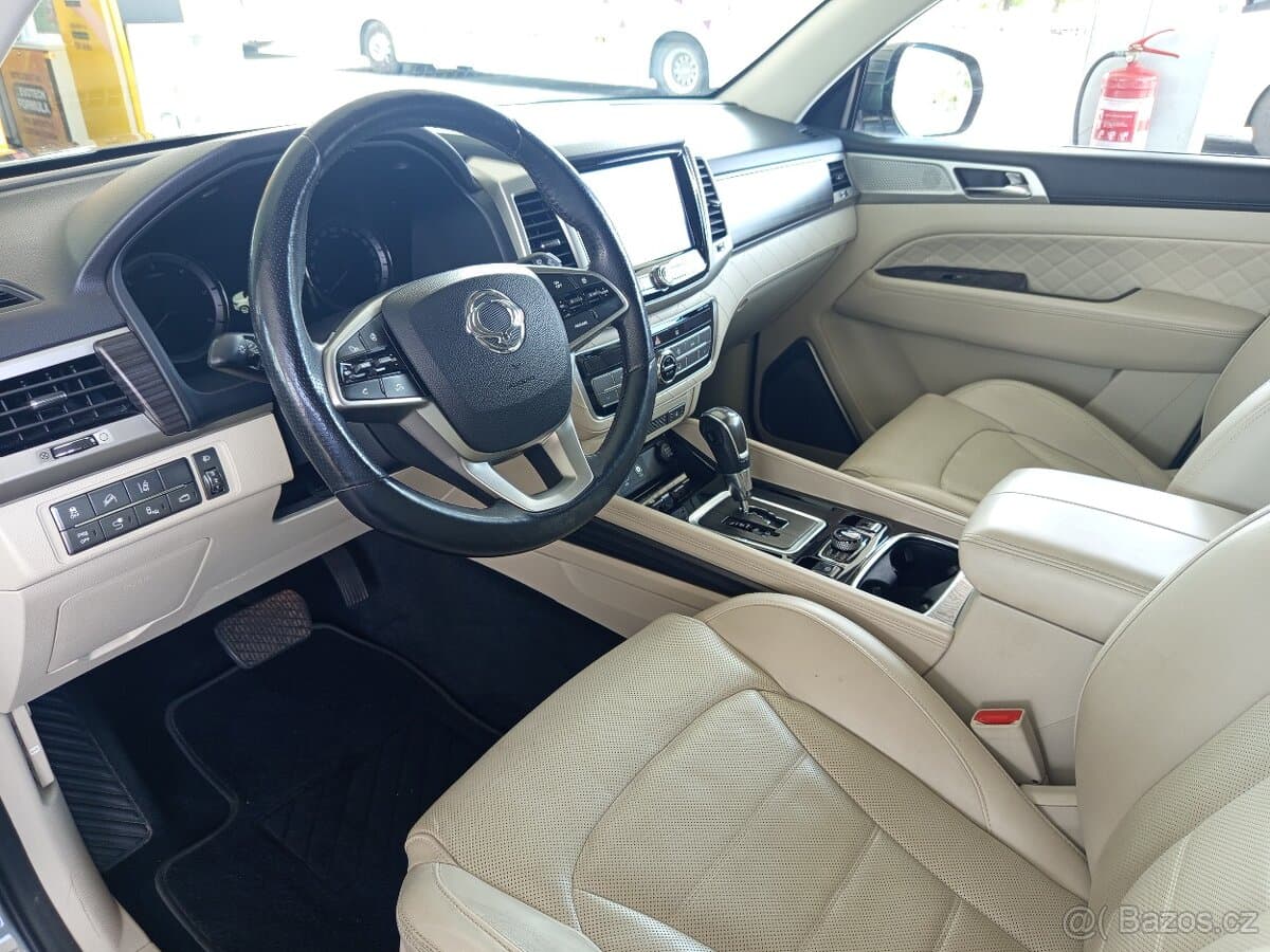 2018 SsangYong REXTON - 9