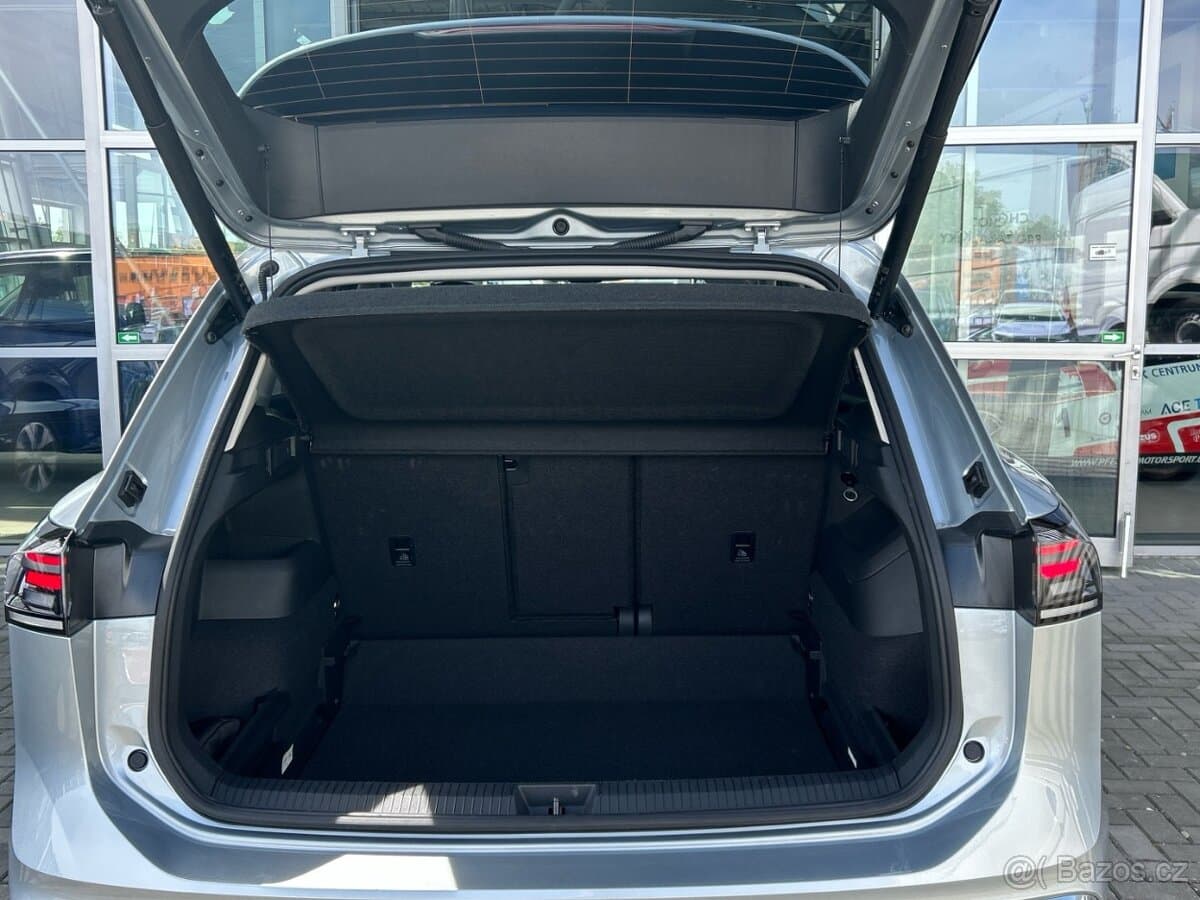 Volkswagen TIGUAN - 9