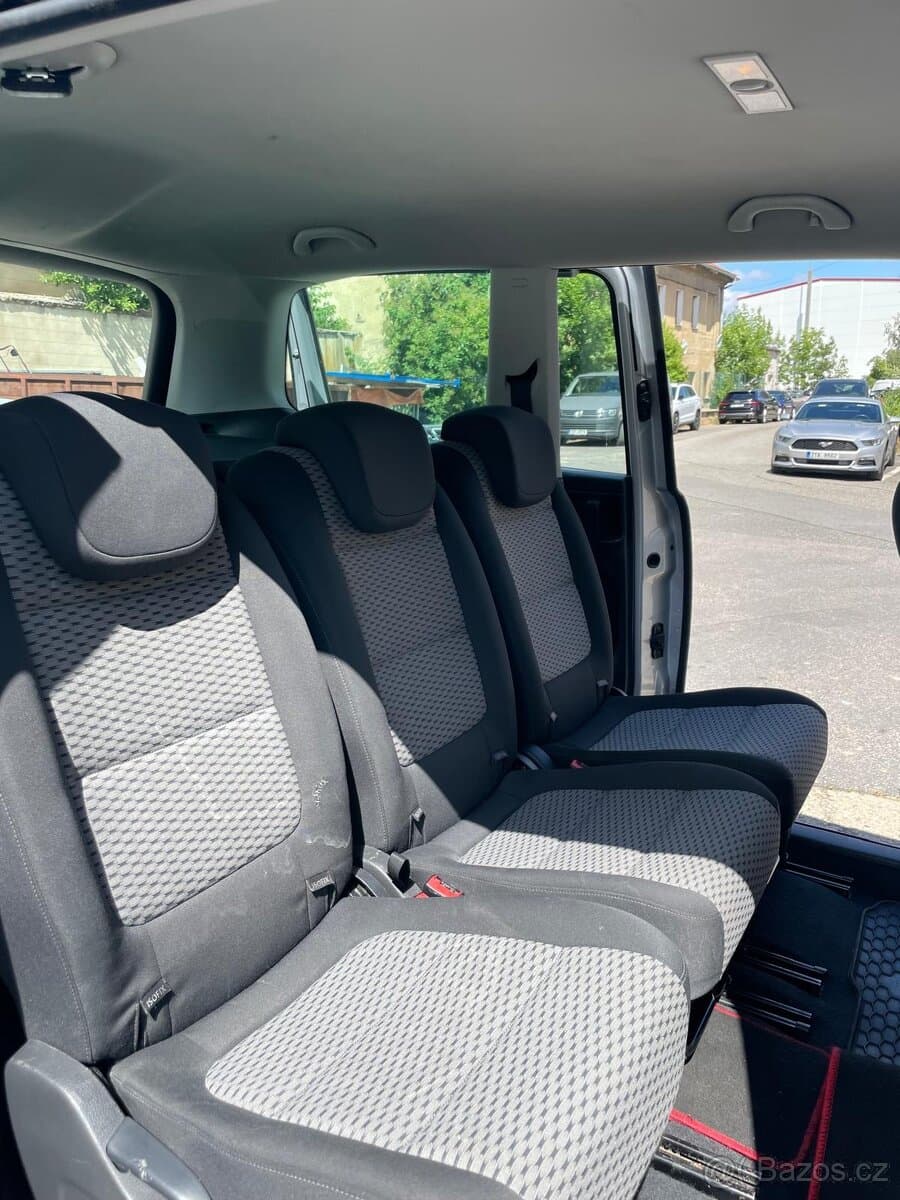 2011 Volkswagen SHARAN - 9