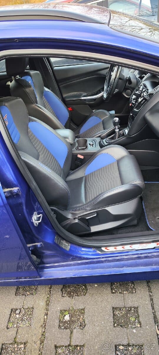 2013 Ford FOCUS - 9