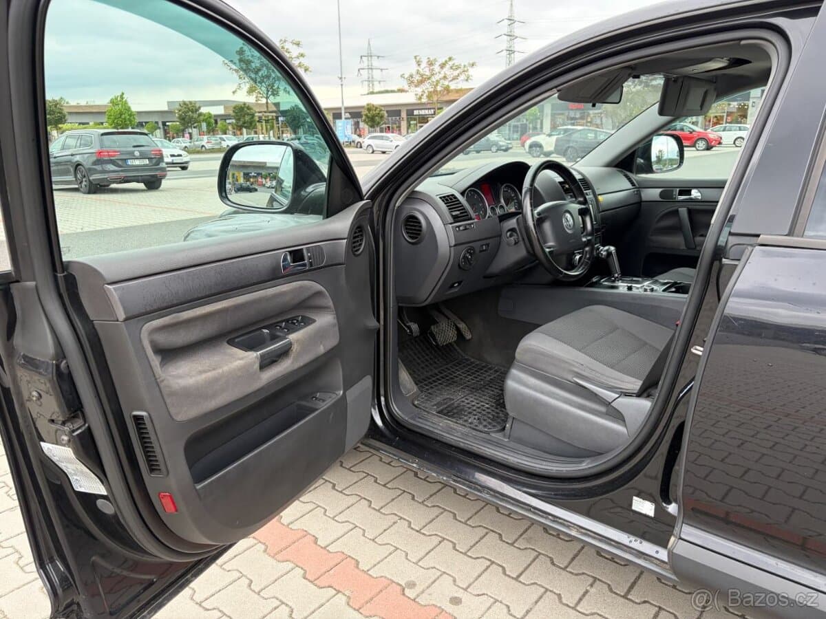 2007 Volkswagen TOUAREG - 9