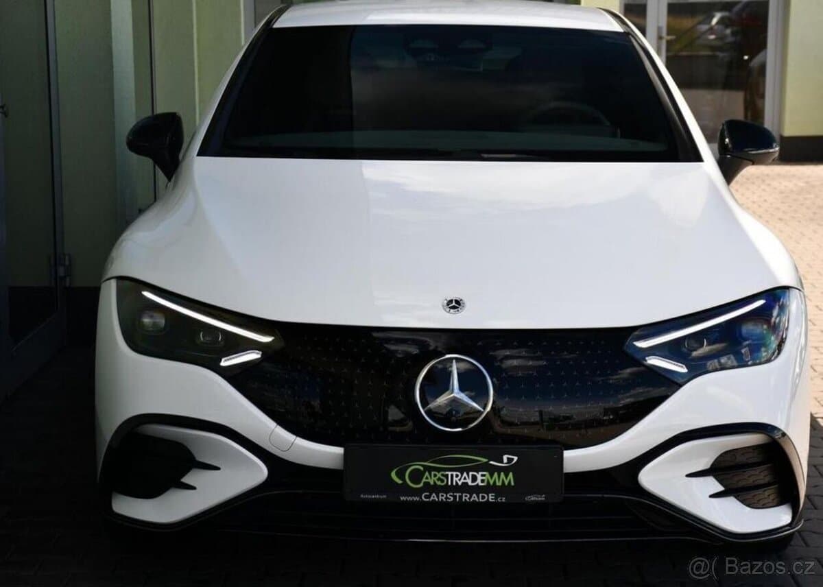 2025 Mercedes-Benz EQE - 9
